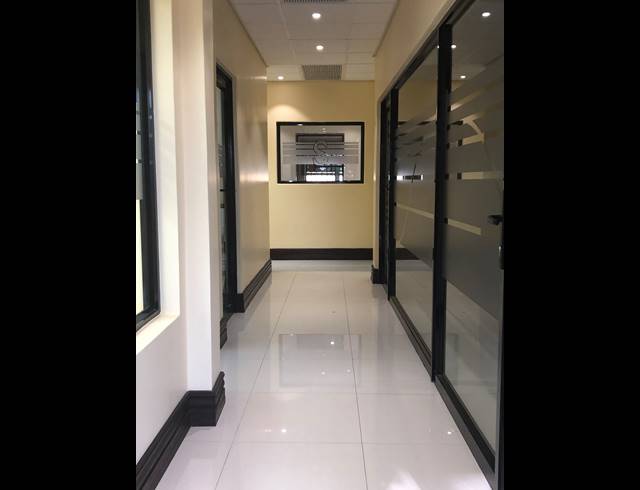 350M² OFFICE FOR SALE IN NELSPRUIT CENTRAL